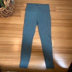 Lululemon in movement 7/8 leggings